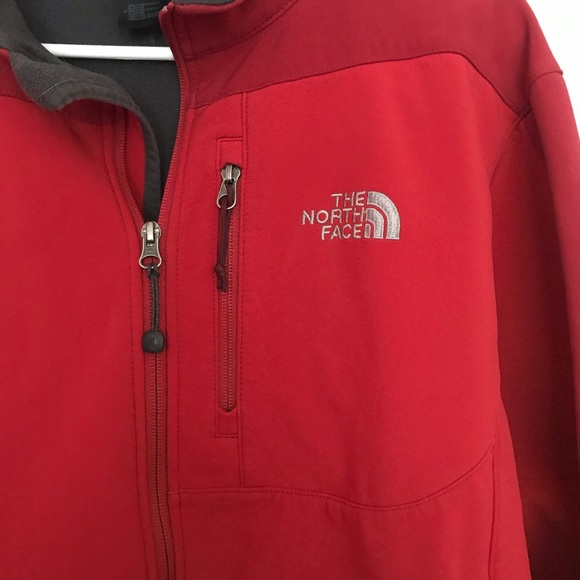Men’s Red The North Face Shell Jacket - Picture 2 of 7